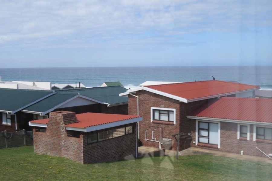 4 Bedroom Property for Sale in Jongensfontein Western Cape